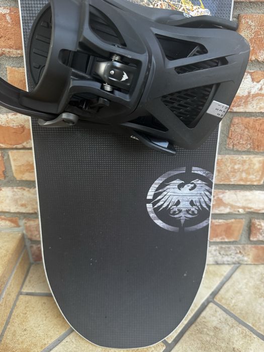Deska Snowboard 152 Never Summer West