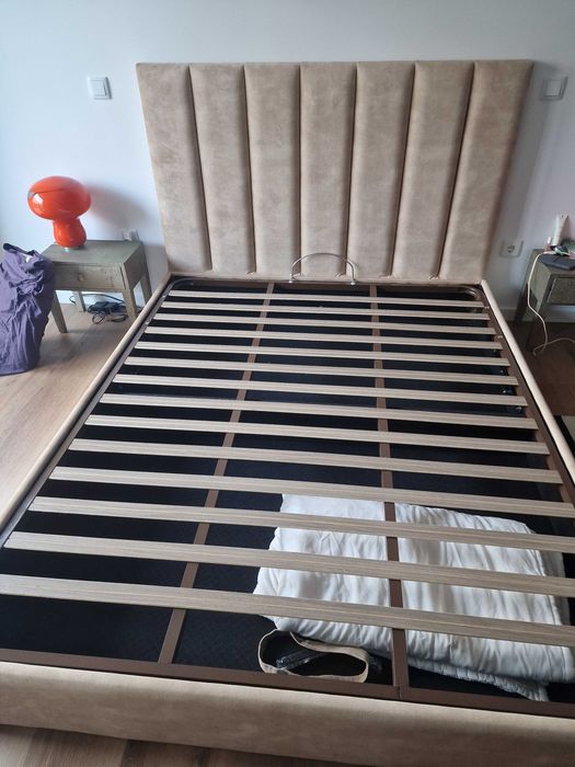 Cama Florenca  em tecido Macau Toffee