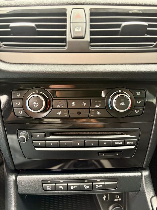 BMW X1 2014 автомат