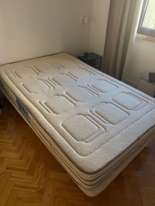 Cama Sommier + Colchão Casal (corpo e meio)