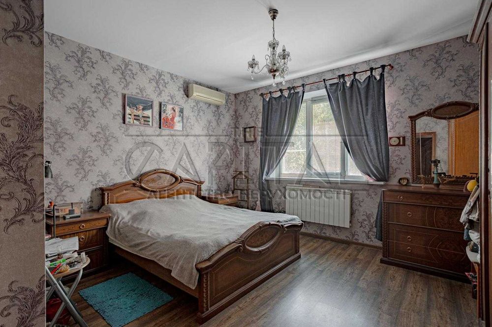 Терміново! Продаж будинку, 400м2, 12 сот. ділянка, Гнідин