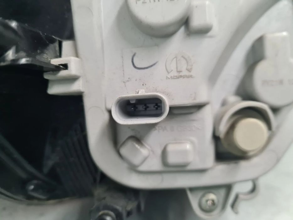 Farolim direito FIAT Tipo Hatchback (357_)