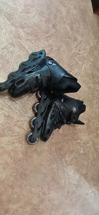 Продам ролики за 500 грн розмр ноги 41