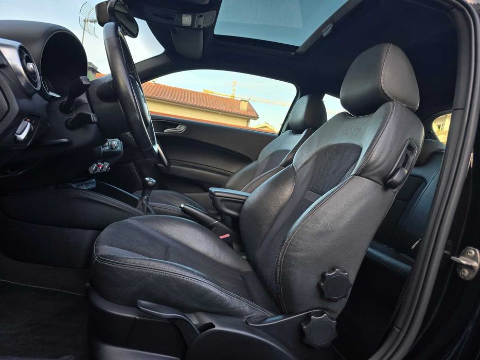 AUDI A1 8X S LINE 1.6TDI 105CV "FULL EXTRAS"