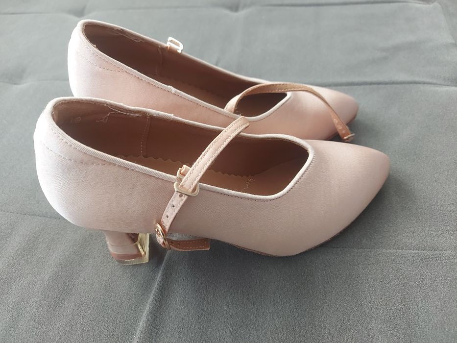 Buty taneczne do standardu