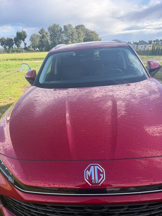 MG HS MG HS 2024 – Exclusive | Diamond Red | Manual Na sprzedaż MG HS z 2024