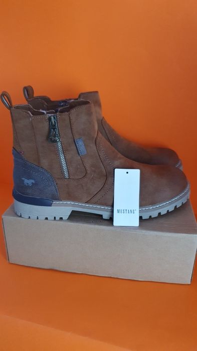 Buty męskie ocieplane na zimę Mustang rozmiar 44
