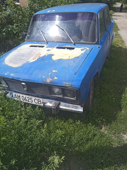 Продам ваз 2103 на запчасти або на реставрацію