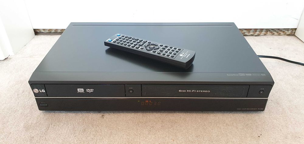 LG RC388, combo VHS DVD, magnetowid