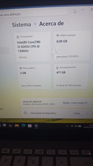 Portátil ASUS VivoBook