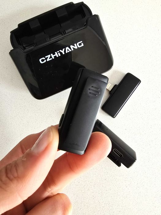 Microfone de Lapela Wireless CZhiyang – como novo