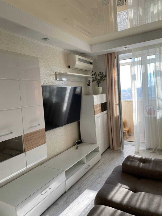 1к  посуточно почасово Краматорск квартира комнатная