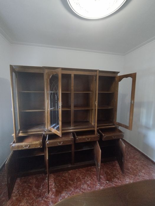 Móvel sala de jantar, mesa e cadeiras