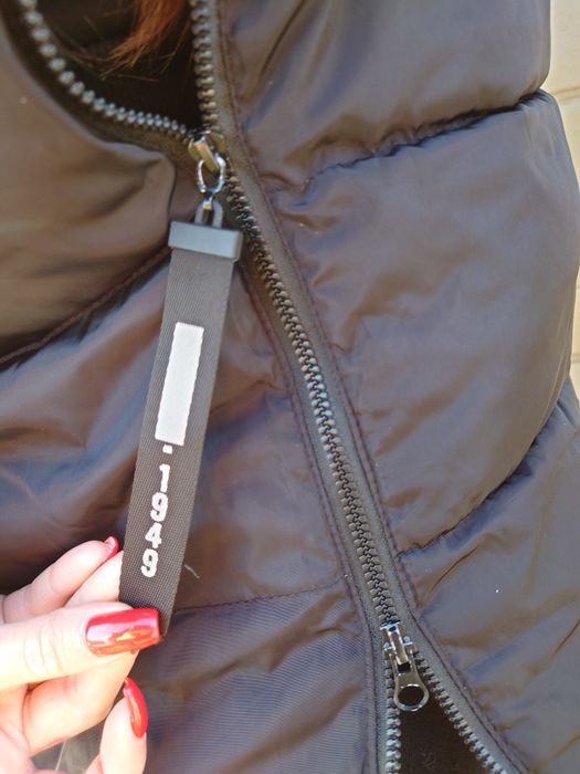 Ветрозащитноая женская, зимняя  куртка. Размер XL