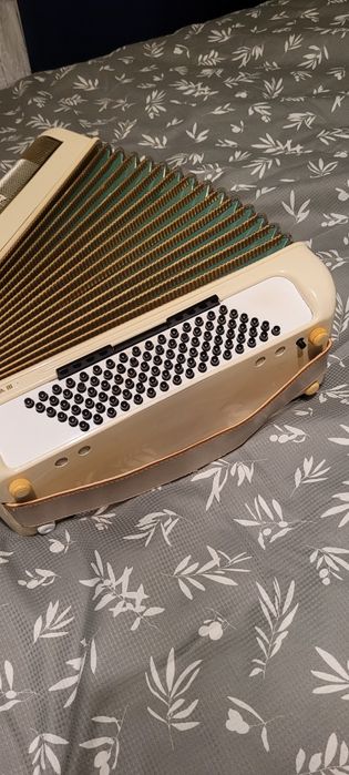 Akordeon hohner lucia 96 bas 3 chóry zamiana za 4 chory