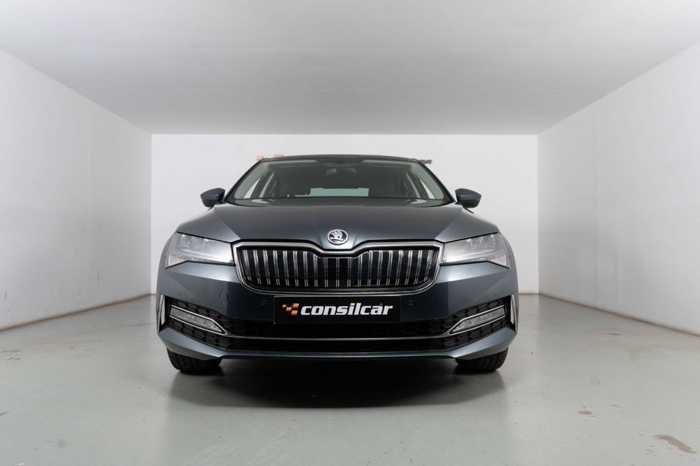 Skoda Superb 1.4 TSI iV Style DSG