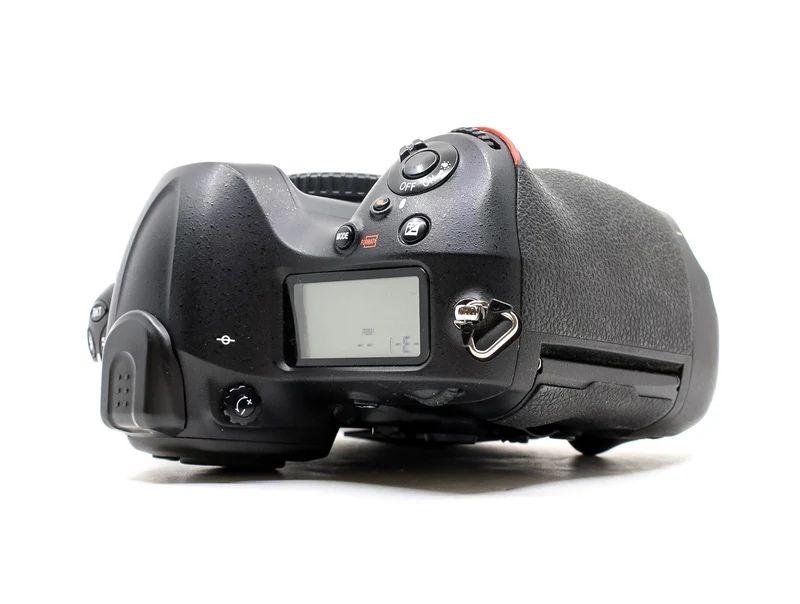 Nikon D4 Full Frame – Como Nova – Cerca de 100.000 Disparos