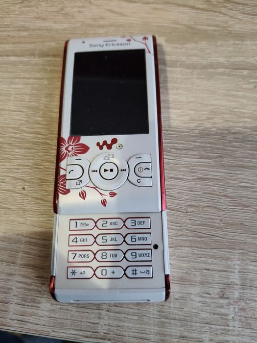 Telefon Sony Ericsson w595