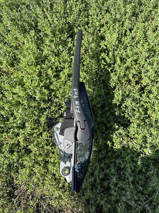 BMW E46 універсал Механізм заднього двірника взборі Двірник Кнопка