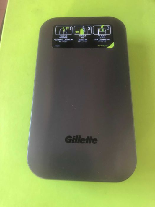 Máquina Gillette Labs +suporte+Lamina+Caixa