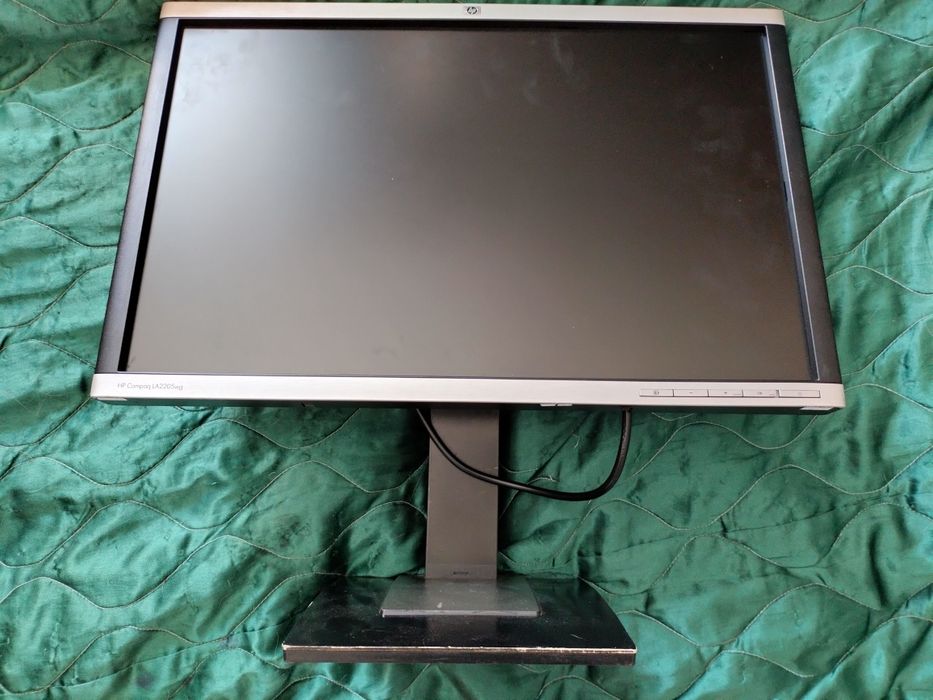 Монітор HP Compaq LA2205wg 22"