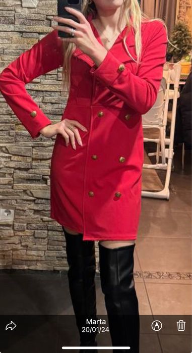 Жіноче плаття Prettylittlething