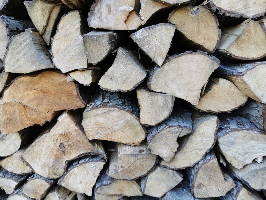 Drewno Opałowe Kominkowe Buk Grab Sezonowany Transport