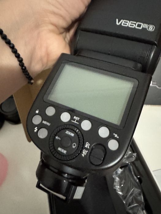 Flash Godox v860iii S Kit NOVO