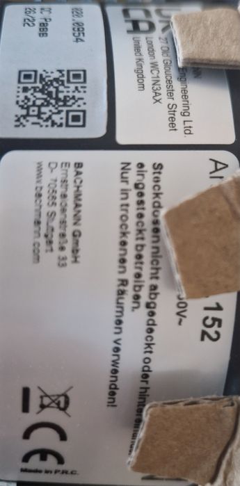 Gniazdo wpuszczane w blat  2x230V