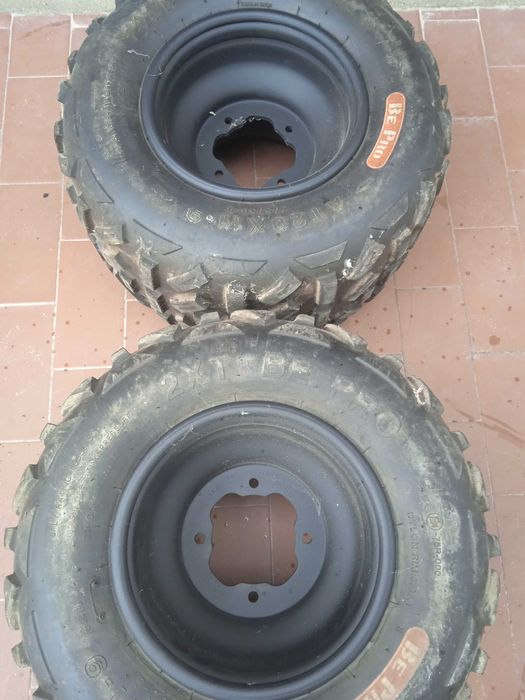 Jantes com pneus moto4 yamaha