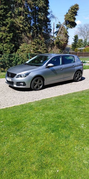 Peugot 308 1.2 piur tech 110KM 2021