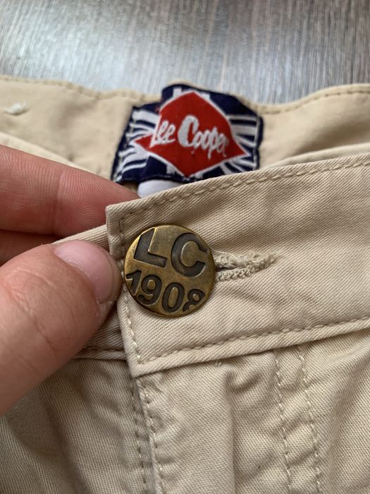 Продам шорты Lee Cooper
