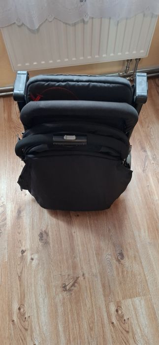 wózek dziecięcy do samolotu