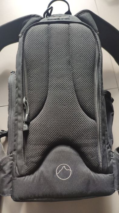 Lowepro Flipside 200