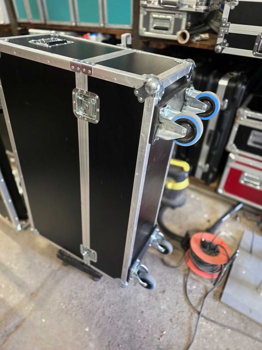 Case na TV, ekran, obraz max 45 cali Nakładka, flightcase / FAKTURA