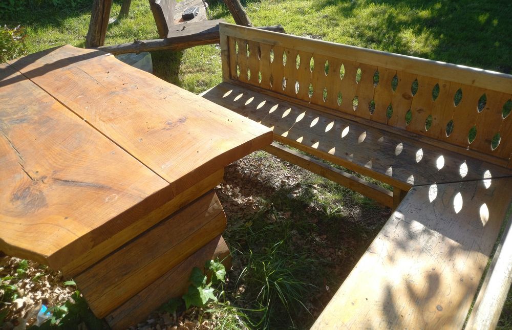 Meble ogrodowe drewniane