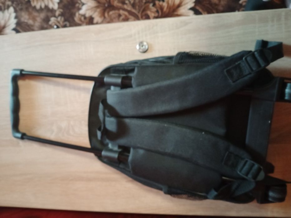 Рюкзак шкільний  на колесах