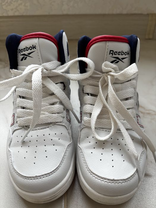 Кросівки reebok 27,5 розмір ,нові