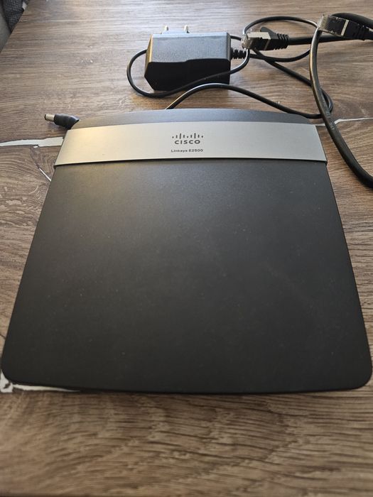 Router Cisco Linksys E2500