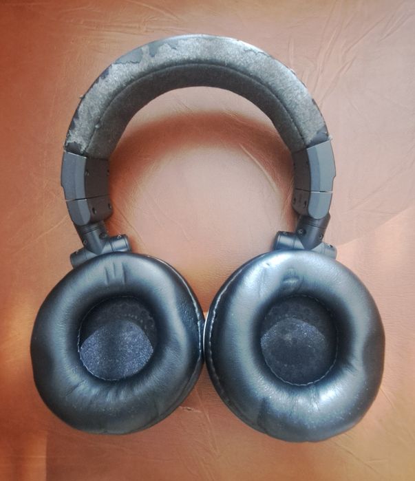 Headphones AudioTechnica ATH-Pro700MK2