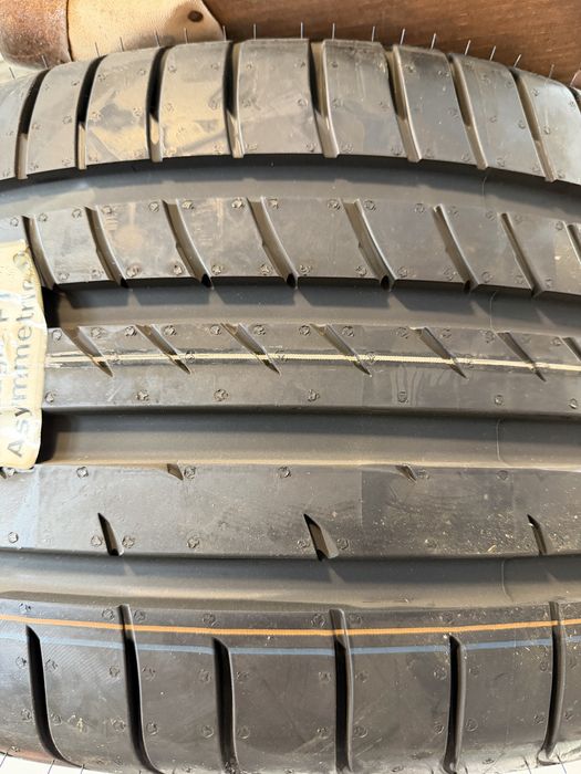 2 pneus Goodyear eagle f1 assymetric2  265/40/18