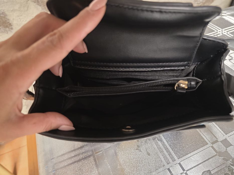 Mala a tiracolo média