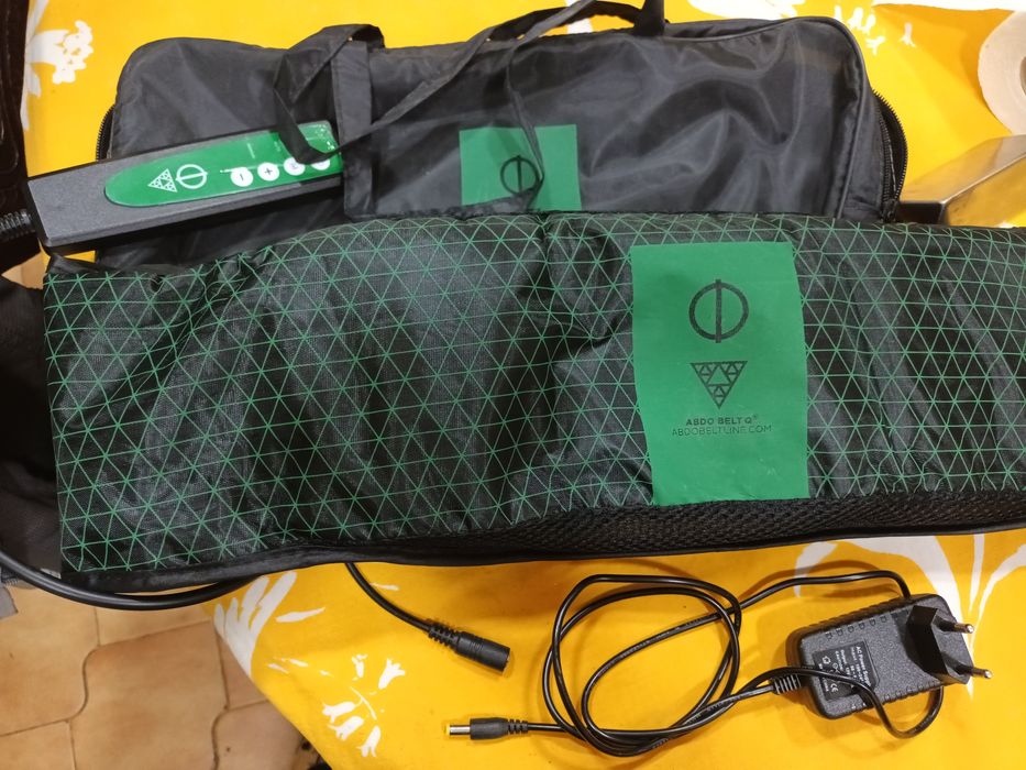 15€ artigo de ginástica abdominal novo com comando e carregador