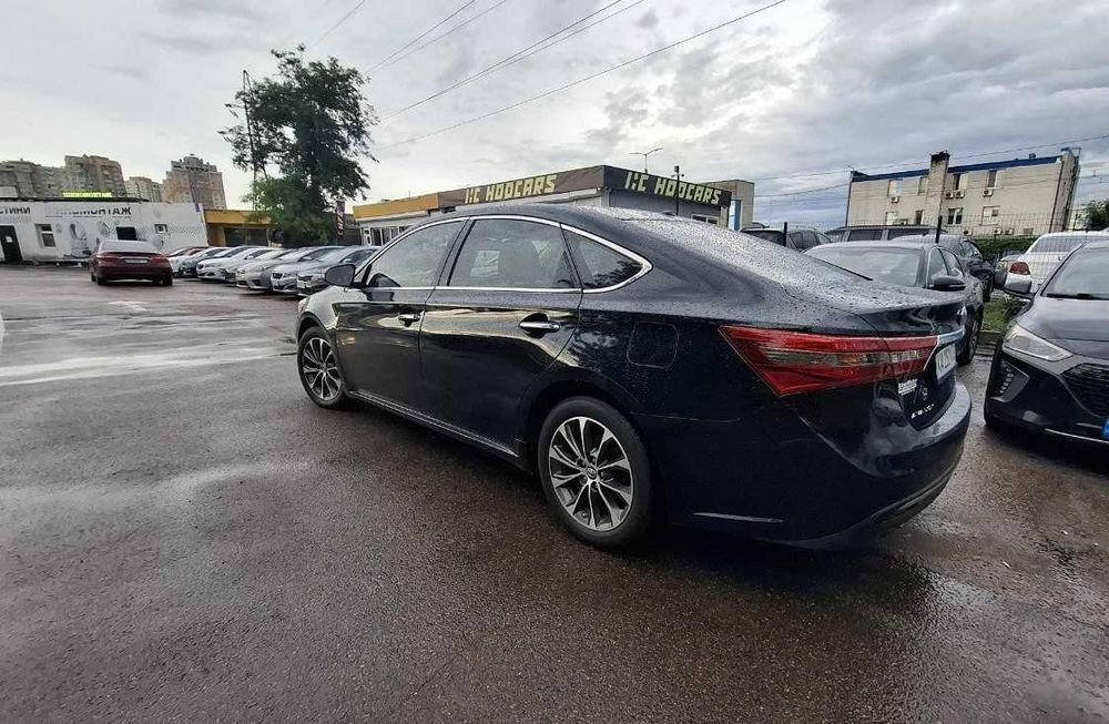 Аренда авто -Toyota Avalon 2016 г. Киев
