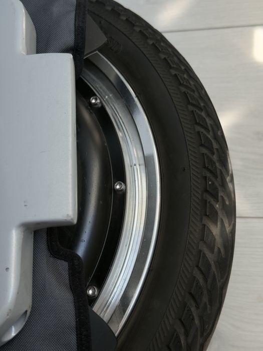 Моноколесо KingSong 16s 840Wh V2