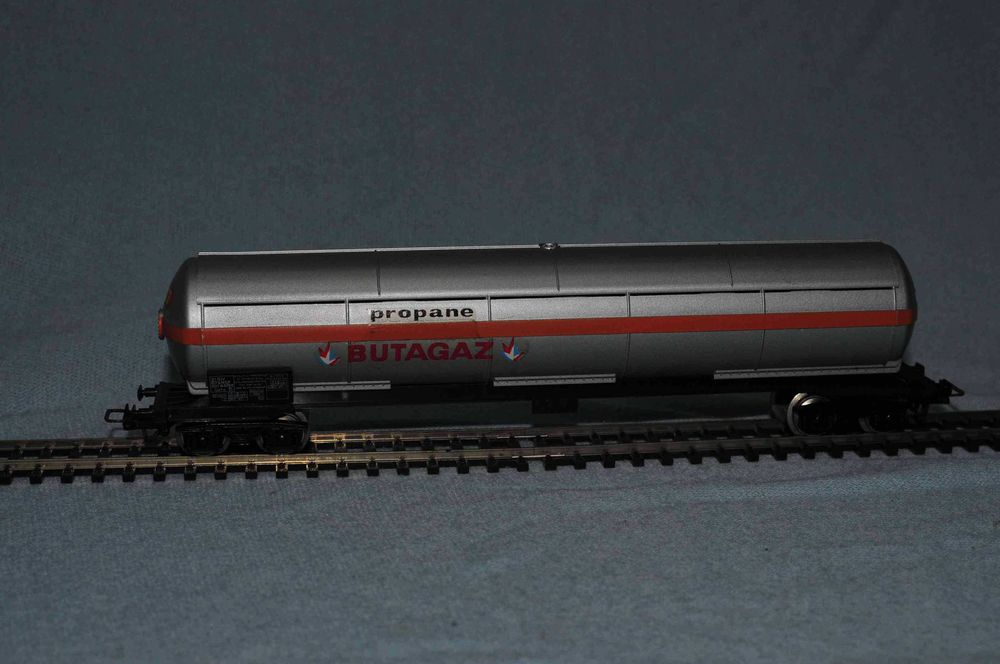 Vagão cisterna 8 rodados (Butagaz) JOUEF HO