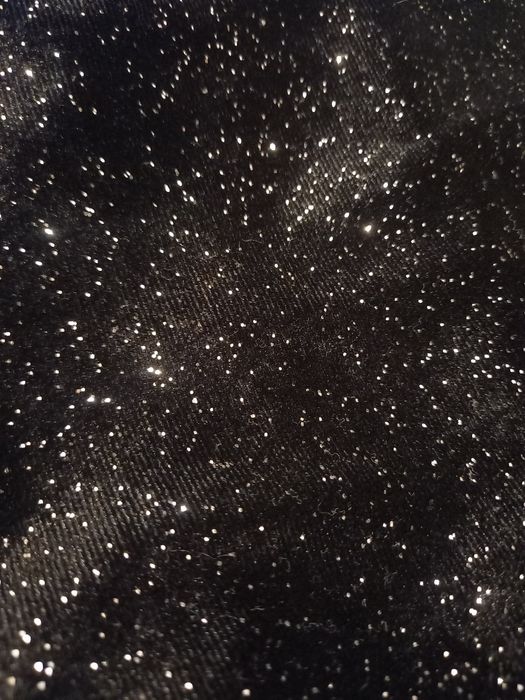 Bluzka czarna 128 krótki ręk. brokat