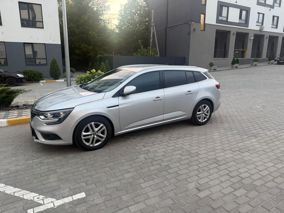 Megane 4, автомат, 2018
