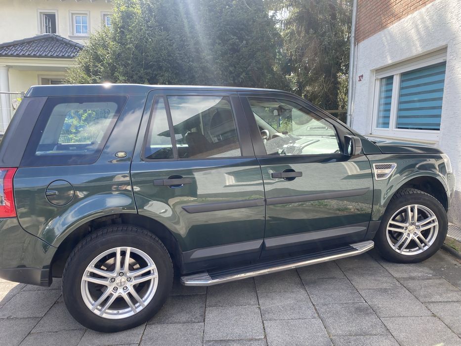 Land Rover Freelander 2