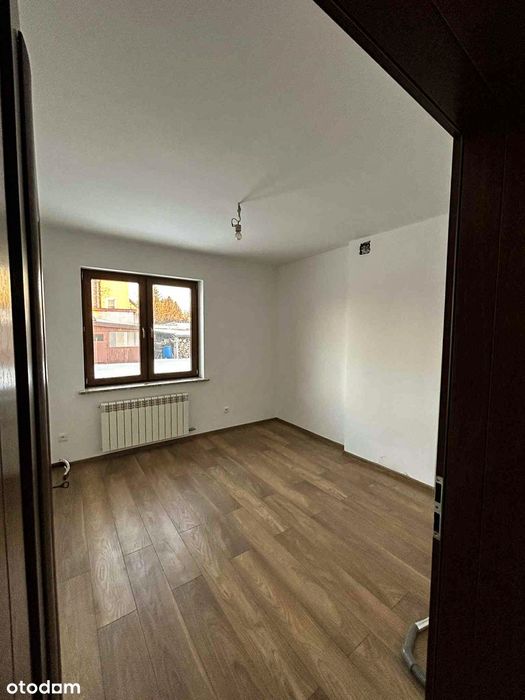 Nowy dom wolnostojący w Sadkowie – 2,5 km od centrum Radomia
